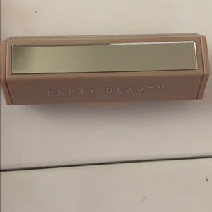 Fenty beauty Blotting paper